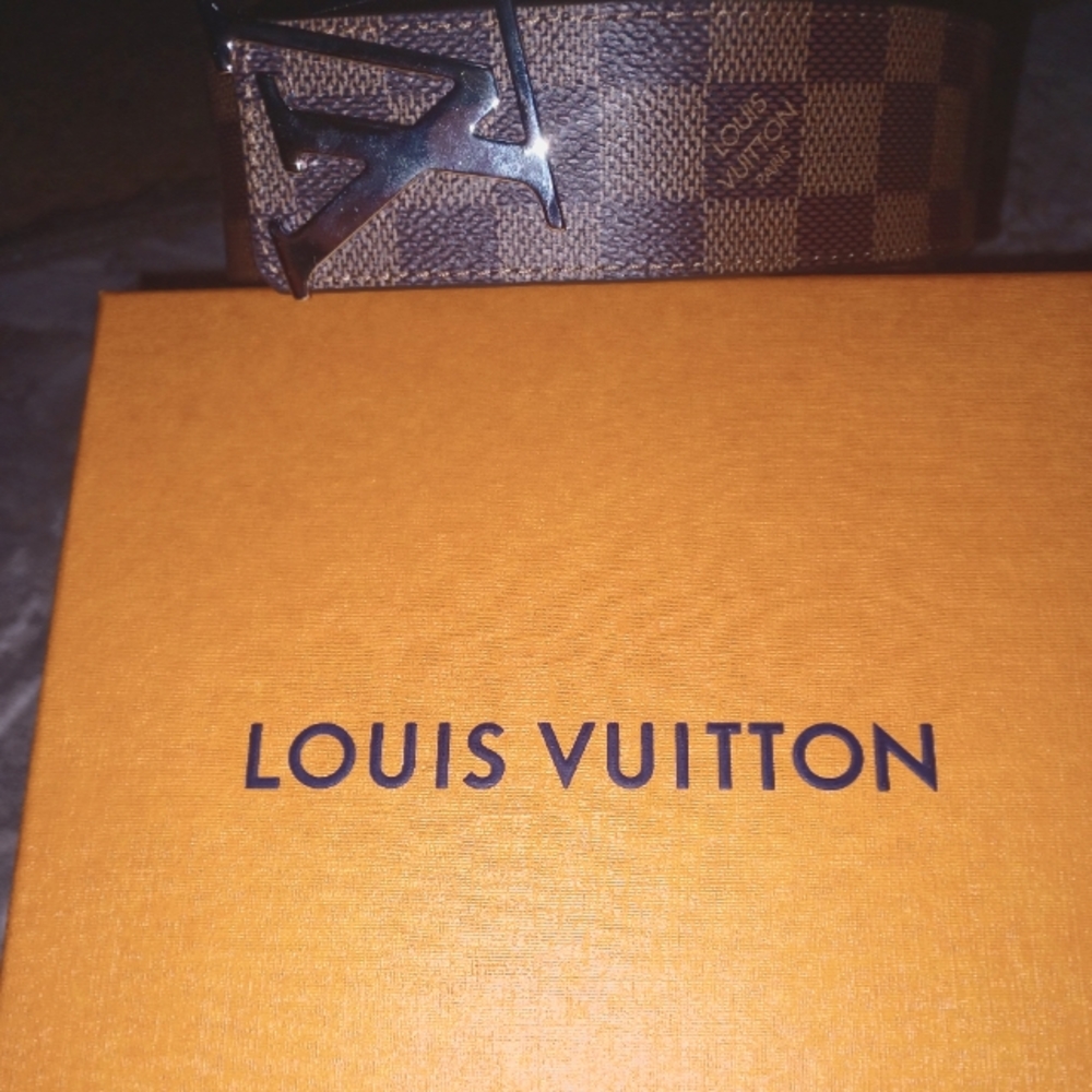 Louis vuitton belt